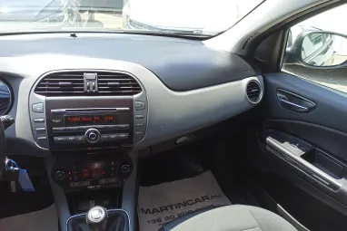 FIAT BRAVO 1.6 Mjet Dynamic Black Metallic +Első Tulajdonostól +Friss Műszaki +3X-s GARANCIA !!