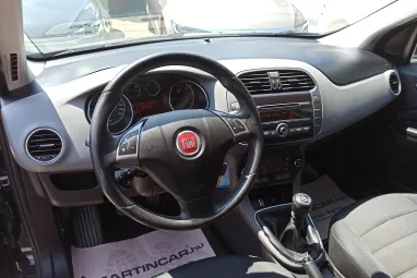 FIAT BRAVO 1.6 Mjet Dynamic Black Metallic +Első Tulajdonostól +Friss Műszaki +3X-s GARANCIA !!