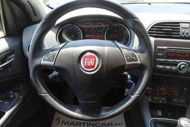 FIAT BRAVO 1.6 Mjet Dynamic Black Metallic +Első Tulajdonostól +Friss Műszaki +3X-s GARANCIA !!