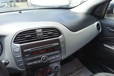 FIAT BRAVO 1.6 Mjet Dynamic Black Metallic +Első Tulajdonostól +Friss Műszaki +3X-s GARANCIA !!