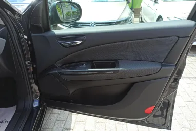 FIAT BRAVO 1.6 Mjet Dynamic Black Metallic +Első Tulajdonostól +Friss Műszaki +3X-s GARANCIA !!