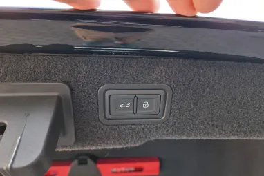 AUDI A8 Lang 55 TFSI quattro Tiptronic ic Eredeti Magyar Autó +FULL FULL +Maximális állapot +3X-s GARANCIA !!