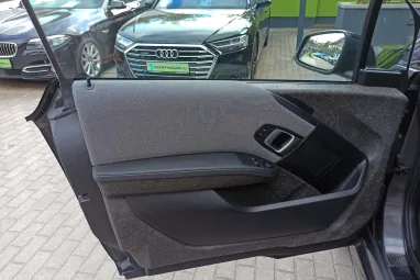 BMW I3 120Ah (Automata) +Imperial Blue +Első Tulajdonostól +Kevesett Futott +3X-s GARANCIA !!