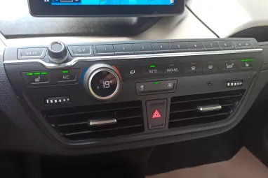 BMW I3 120Ah (Automata) +Imperial Blue +Első Tulajdonostól +Kevesett Futott +3X-s GARANCIA !!