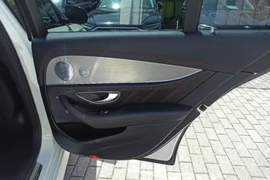 MERCEDES-AMG E 53 4MATIC+ 9G-TRONIC EQ Boost Polar White +Eredeti Magyar Autó +Mint az ÚJ +ÁFÁS +3X-s GARANCIA !!