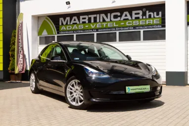 TESLA MODEL 3 Standard Range Plus Aut Eclipse Black +1.Tulajdonos +Gyári Garanciális +Sérülésmentes +3X-s GARANCIA !!