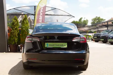 TESLA MODEL 3 Standard Range Plus Aut Eclipse Black +1.Tulajdonos +Gyári Garanciális +Sérülésmentes +3X-s GARANCIA !!