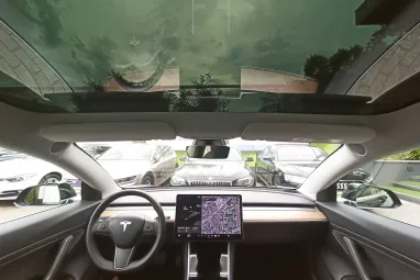 TESLA MODEL 3 Standard Range Plus Aut Eclipse Black +1.Tulajdonos +Gyári Garanciális +Sérülésmentes +3X-s GARANCIA !!