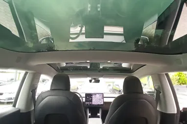 TESLA MODEL 3 Standard Range Plus Aut Eclipse Black +1.Tulajdonos +Gyári Garanciális +Sérülésmentes +3X-s GARANCIA !!