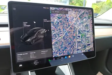TESLA MODEL 3 Standard Range Plus Aut Eclipse Black +1.Tulajdonos +Gyári Garanciális +Sérülésmentes +3X-s GARANCIA !!