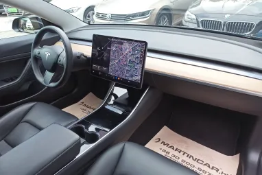 TESLA MODEL 3 Standard Range Plus Aut Eclipse Black +1.Tulajdonos +Gyári Garanciális +Sérülésmentes +3X-s GARANCIA !!