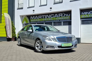 MERCEDES-BENZ E 220 CDI Classic BlueEFFICIENCY (Automata) Iridium Silver Metallic +Igényes állapot +Vonóhorog +3X-s GARANCIA !!