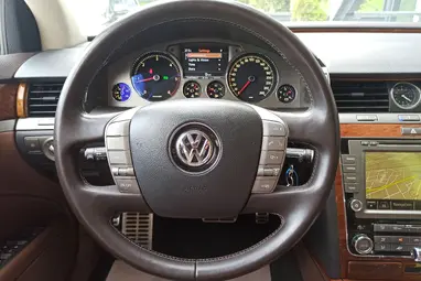 VOLKSWAGEN PHAETON 3.0 V6 TDI 4Motion (Automata) [5 személy] Campanella White +Saddle Brown Leather +Első Tulajdonostól +3X-s GARANCIA !!