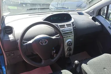 TOYOTA YARIS 1.3 Terra Blue Metallic +Első Tulajdonostól +Klíma +Keveset futott +3X-s GARANCIA !!