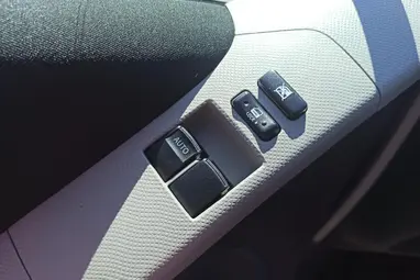 TOYOTA YARIS 1.3 Terra Blue Metallic +Első Tulajdonostól +Klíma +Keveset futott +3X-s GARANCIA !!