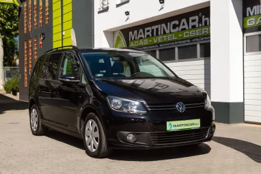 VOLKSWAGEN TOURAN 1.6 CR TDI Comfortline [7 személy] Deep Black Pearl +Első Tulajdonostól +Stabil műszaki állapot +3X-s GARANCIA !!