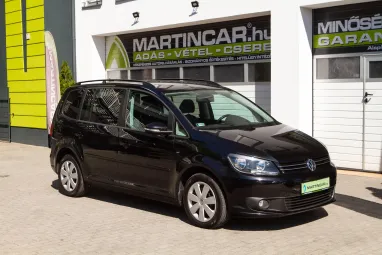 VOLKSWAGEN TOURAN 1.6 CR TDI Comfortline [7 személy] Deep Black Pearl +Első Tulajdonostól +Stabil műszaki állapot +3X-s GARANCIA !!