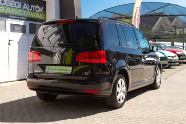 VOLKSWAGEN TOURAN 1.6 CR TDI Comfortline [7 személy] Deep Black Pearl +Első Tulajdonostól +Stabil műszaki állapot +3X-s GARANCIA !!