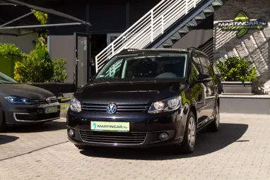 VOLKSWAGEN TOURAN 1.6 CR TDI Comfortline [7 személy] Deep Black Pearl +Első Tulajdonostól +Stabil műszaki állapot +3X-s GARANCIA !!