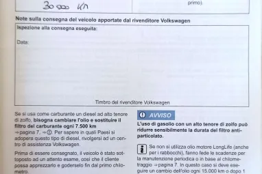 VOLKSWAGEN TOURAN 1.6 CR TDI Comfortline [7 személy] Deep Black Pearl +Első Tulajdonostól +Stabil műszaki állapot +3X-s GARANCIA !!