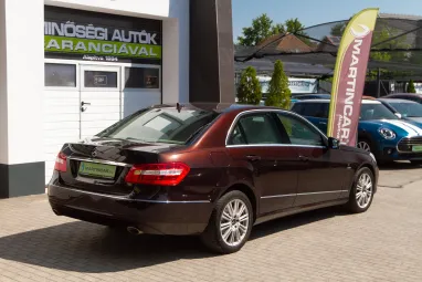 MERCEDES-BENZ E 350 CDI 4Matic BlueEFFICIENCY Avantgarde (Automata) Cuprit Brown Metallic +Eredeti Magyar Autó +Friss szerviz +3X-s GARANCIA !!