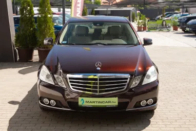 MERCEDES-BENZ E 350 CDI 4Matic BlueEFFICIENCY Avantgarde (Automata) Cuprit Brown Metallic +Eredeti Magyar Autó +Friss szerviz +3X-s GARANCIA !!