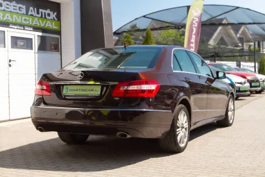 MERCEDES-BENZ E 350 CDI 4Matic BlueEFFICIENCY Avantgarde (Automata) Cuprit Brown Metallic +Eredeti Magyar Autó +Friss szerviz +3X-s GARANCIA !!