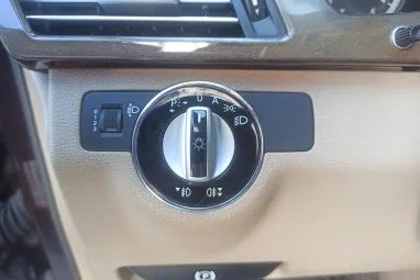 MERCEDES-BENZ E 350 CDI 4Matic BlueEFFICIENCY Avantgarde (Automata) Cuprit Brown Metallic +Eredeti Magyar Autó +Friss szerviz +3X-s GARANCIA !!