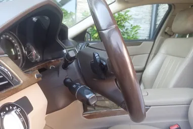 MERCEDES-BENZ E 350 CDI 4Matic BlueEFFICIENCY Avantgarde (Automata) Cuprit Brown Metallic +Eredeti Magyar Autó +Friss szerviz +3X-s GARANCIA !!