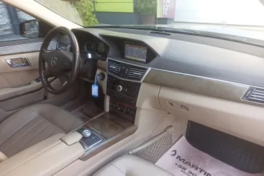 MERCEDES-BENZ E 350 CDI 4Matic BlueEFFICIENCY Avantgarde (Automata) Cuprit Brown Metallic +Eredeti Magyar Autó +Friss szerviz +3X-s GARANCIA !!