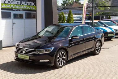 VOLKSWAGEN PASSAT VIII 2.0 TDI BMT SCR Comfortline DSG Deep Black Pearl +Eredeti Magyar Autó +Vezérlés csere +3X-s GARANCIA !!