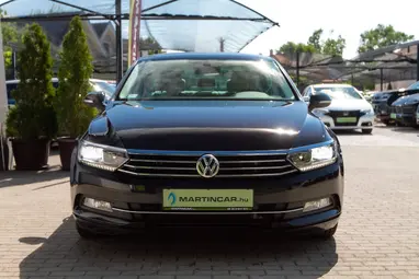 VOLKSWAGEN PASSAT VIII 2.0 TDI BMT SCR Comfortline DSG Deep Black Pearl +Eredeti Magyar Autó +Vezérlés csere +3X-s GARANCIA !!