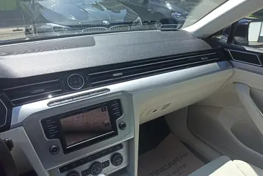 VOLKSWAGEN PASSAT VIII 2.0 TDI BMT SCR Comfortline DSG Deep Black Pearl +Eredeti Magyar Autó +Vezérlés csere +3X-s GARANCIA !!