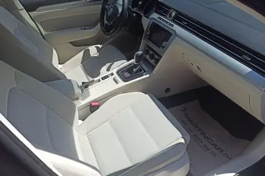 VOLKSWAGEN PASSAT VIII 2.0 TDI BMT SCR Comfortline DSG Deep Black Pearl +Eredeti Magyar Autó +Vezérlés csere +3X-s GARANCIA !!