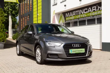 AUDI A3 Sportback 1.6 TDI Design Sport-Line Monsoon Gray 30.TDI +Első Tulajdonos +3X-s GARANCIA !!