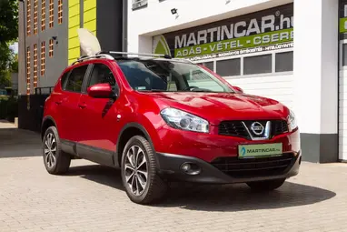 NISSAN QASHQAI 1.6 dCi Acenta Prémium +Magnetic Red +Első Tulajdonostól +Panoráma +3X-s GARANCIA !!