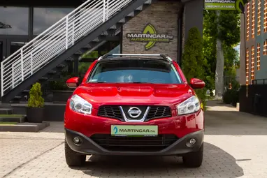 NISSAN QASHQAI 1.6 dCi Acenta Prémium +Magnetic Red +Első Tulajdonostól +Panoráma +3X-s GARANCIA !!