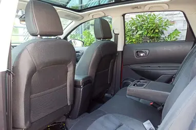 NISSAN QASHQAI 1.6 dCi Acenta Prémium +Magnetic Red +Első Tulajdonostól +Panoráma +3X-s GARANCIA !!