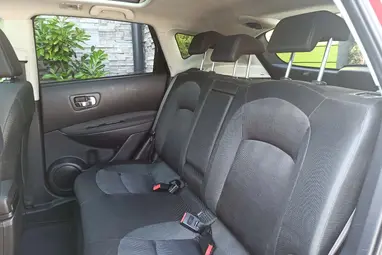 NISSAN QASHQAI 1.6 dCi Acenta Prémium +Magnetic Red +Első Tulajdonostól +Panoráma +3X-s GARANCIA !!