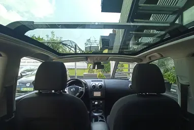 NISSAN QASHQAI 1.6 dCi Acenta Prémium +Magnetic Red +Első Tulajdonostól +Panoráma +3X-s GARANCIA !!