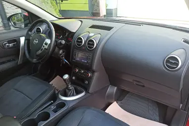 NISSAN QASHQAI 1.6 dCi Acenta Prémium +Magnetic Red +Első Tulajdonostól +Panoráma +3X-s GARANCIA !!