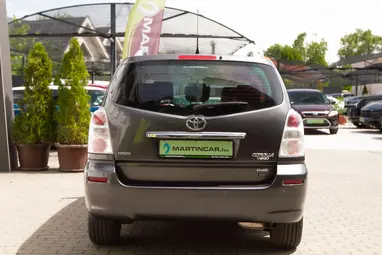 TOYOTA COROLLA VERSO 2.2 D-4D Linea Sol CSAK 144E. km !! Magnetic Gray +Igényes állapot +Keveset futott +3X-s GARANCIA !!