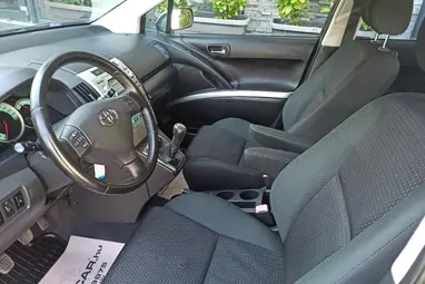 TOYOTA COROLLA VERSO 2.2 D-4D Linea Sol CSAK 144E. km !! Magnetic Gray +Igényes állapot +Keveset futott +3X-s GARANCIA !!