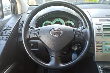 TOYOTA COROLLA VERSO 2.2 D-4D Linea Sol CSAK 144E. km !! Magnetic Gray +Igényes állapot +Keveset futott +3X-s GARANCIA !!