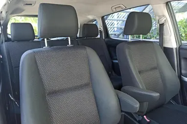 TOYOTA COROLLA VERSO 2.2 D-4D Linea Sol CSAK 144E. km !! Magnetic Gray +Igényes állapot +Keveset futott +3X-s GARANCIA !!