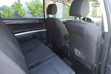 TOYOTA COROLLA VERSO 2.2 D-4D Linea Sol CSAK 144E. km !! Magnetic Gray +Igényes állapot +Keveset futott +3X-s GARANCIA !!