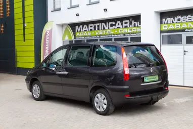 CITROEN C8 2.2 HDi Exclusive Night Black +7 személyes +Friss Műszaki +Vonóhorog +3X-s GARANCIA !!