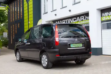 CITROEN C8 2.2 HDi Exclusive Night Black +7 személyes +Friss Műszaki +Vonóhorog +3X-s GARANCIA !!