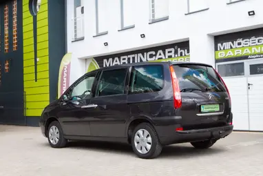 CITROEN C8 2.2 HDi Exclusive Night Black +7 személyes +Friss Műszaki +Vonóhorog +3X-s GARANCIA !!