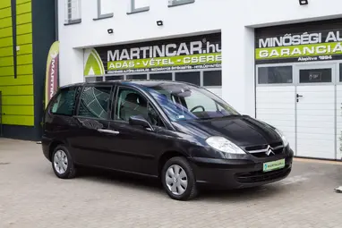 CITROEN C8 2.2 HDi Exclusive Night Black +7 személyes +Friss Műszaki +Vonóhorog +3X-s GARANCIA !!